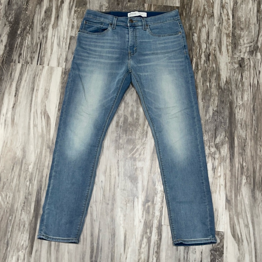 Levi Strauss Women’s Signature S37 Slim Jeans Blue Size 33x30 stretch distressed